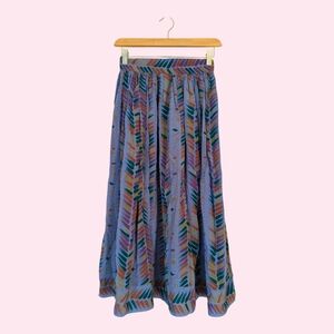 💙💜 Vintage 100% Silk Patterned Flowy High Waisted Midi Skirt, Vtg 12